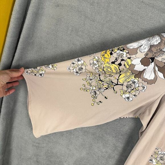 Susan Graver Top Womens 3X Tan Floral Beaded Liquid Knit Stretch Comfort Office - Picture 5 of 15